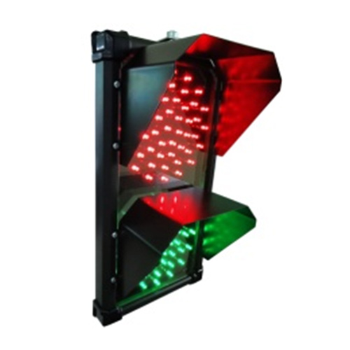 Светофор светодиодный двухсекционный Инфопаркинг ИС-1/24/К с козырьками