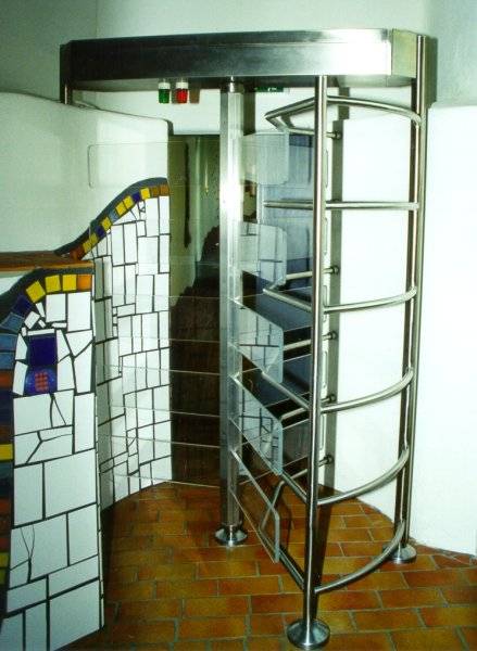 Полноростовой турникет Gotschlich Forum