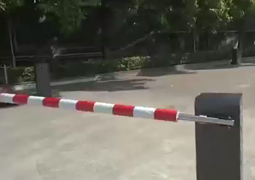 Шлагбаум автоматический Hikvision DS-TMG420 (4 м) с прямой круглой стрелой