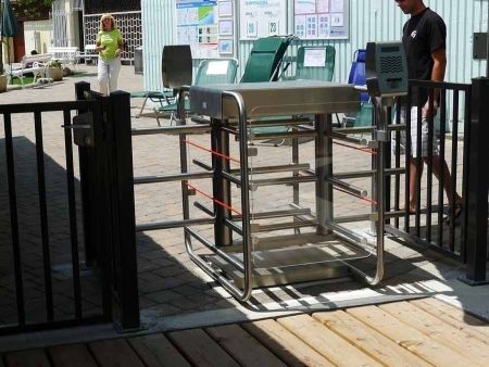 Двухпроходный роторный четырехлопастной полуростовой турникет Gotschlich Vario 1100 D-90 (6VAR11D4A)