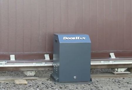 Привод для откатных ворот Doorhan SLIDING-5000, 5000 кг, интенсивность 100%