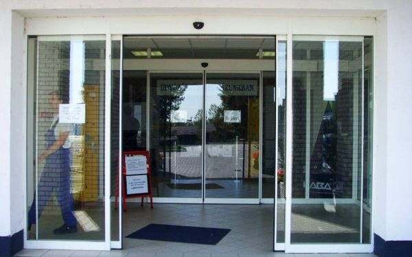 Автоматические раздвижные двери Came FLUO SLS / SLE Standart Автоматические раздвижные двери Came FLUO SLS / SLE Standart