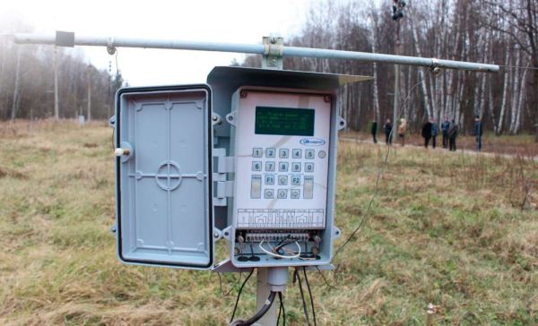 Комбинированное проводноволновое и радиоволновое средство обнаружения Газон-24 Комбинированное проводноволновое и радиоволновое средство обнаружения Газон-24