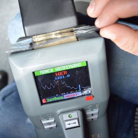 Портативный ионно-дрейфовый детектор Кербер