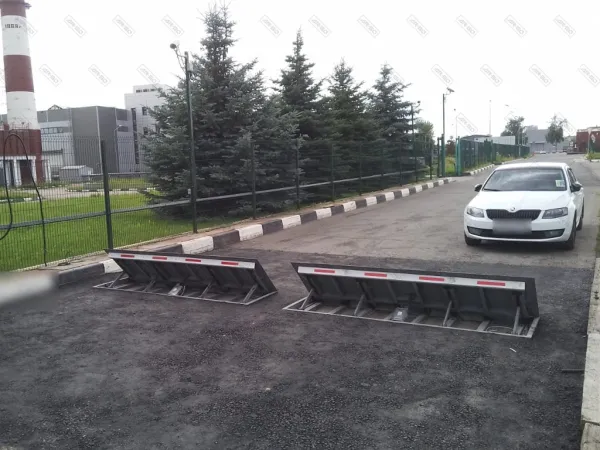 Дорожный блокиратор AR-GO Клин