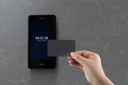 Биометрический терминал распознавания лиц Uface 8 Pro, настенный