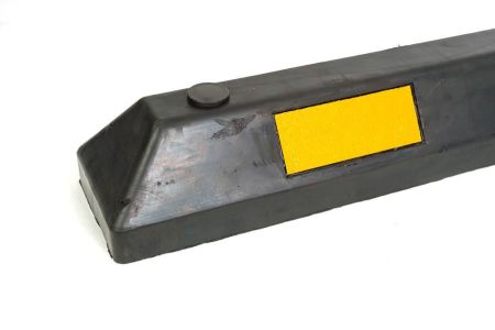 Колесоотбойник резиновый КР-2,0 Колесоотбойник резиновый КР-2,0