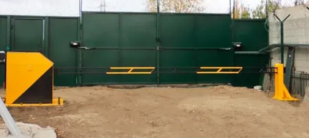 Противотаранный шлагбаум ПШВ-СБ (Л) 6000 вертикальный, электромеханический, 3,5 тонны