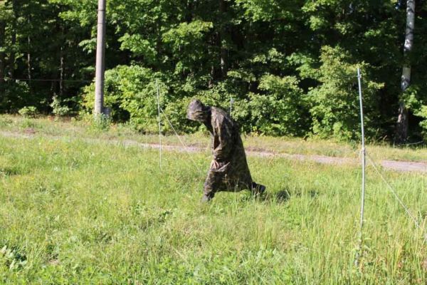 Комбинированное проводноволновое и радиоволновое средство обнаружения Газон-24 Комбинированное проводноволновое и радиоволновое средство обнаружения Газон-24