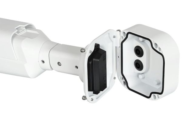 Сетевая уличная IP-видеокамера 12Мп (4K) IDIS DC-T3C33HRX с обогревателем