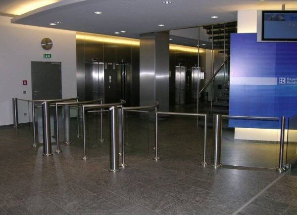 Роторный полуростовой турникет Gotschlich Gyro Transpa Classic Роторный полуростовой турникет Gotschlich Gyro Transpa Classic