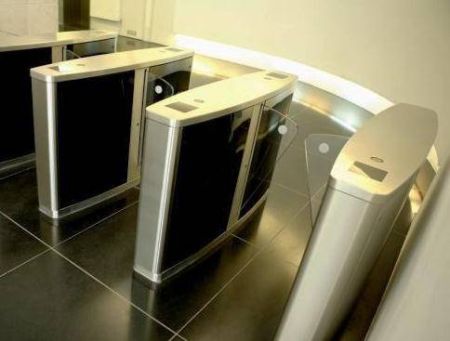 Автоматизированная проходная Gunnebo SpeedStile BP BA (SMBRNCLH000NL1)