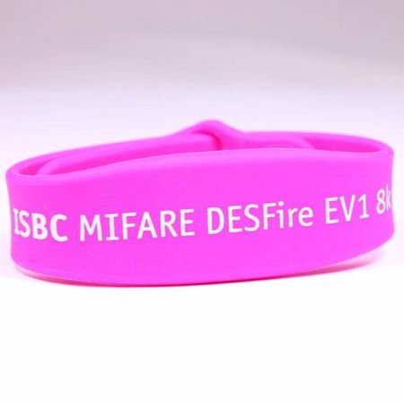 Силиконовый NFC-браслет (с кодировкой, vCard по ТЗ клиента) (жен./дет.)