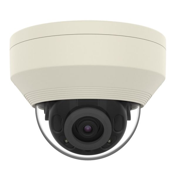 Антивандальная сетевая IP-видеокамера 4Мп Wisenet QNV-7030R (6 мм)
