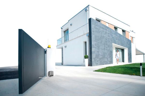 Рычажный самоблокирующийся привод Came FA70230 с шарнирным рычагом передачи Рычажный самоблокирующийся привод Came FA70230 с шарнирным рычагом передачи