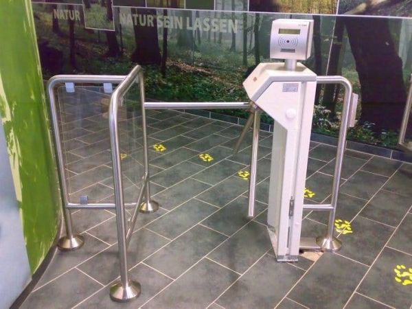 Трехштанговый турникет-трипод Gotschlich Compact 3-Arm