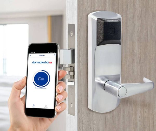 Электронный замок dormakaba Saflok RT Plus ESM, матовая латунь (79PS03012EF30-606)