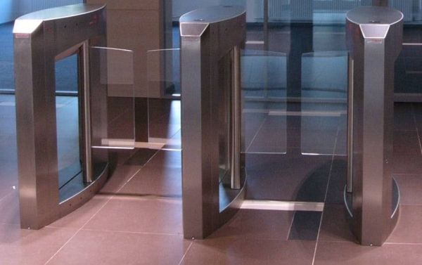 Центральный модуль распашного турникета Gotschlich Selection DF (550 мм, высота 1052 мм)