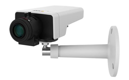 Сетевая IP-видеокамера Axis M1124
