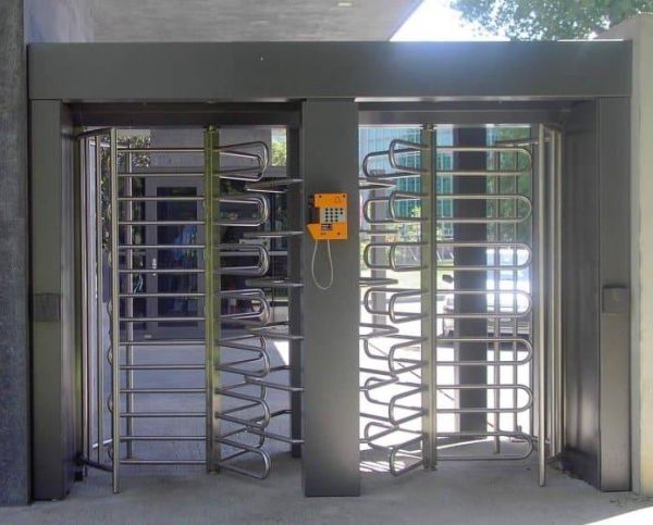 Двухпроходный полноростовой турникет Gotschlich Ecco 120 BD Stainless Двухпроходный полноростовой турникет Gotschlich Ecco 120 BD Stainless