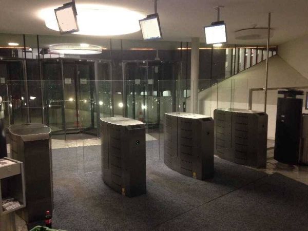 Боковой модуль раздвижного сенсорного турникета Gotschlich Selection Linear DL (900 мм)