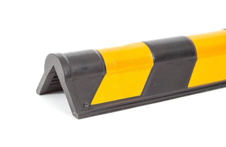 Демпфер угловой резиновый круглый ДКУ-20