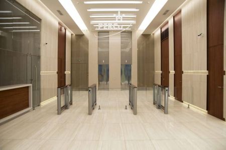 Ограждение PERCo BH06 из закаленного стекла шириной 1500 мм