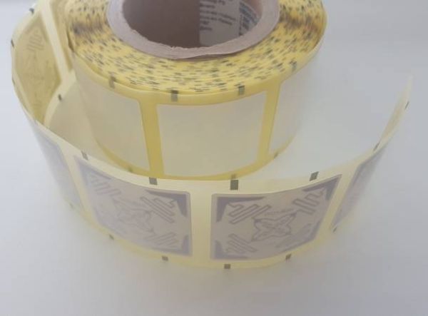 Пассивная самоклеящаяся RFID метка MIKRON M5454(2) M-3D UHF