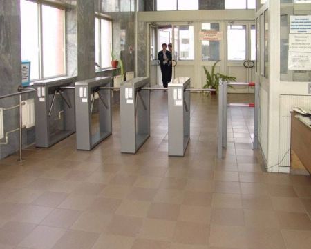 Турникет-трипод тумбовый PERCo-TTD-03.2S из нержавеющей стали (с планками Антипаника)