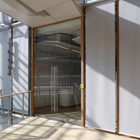 Доводчик напольный dormakaba BTS80 BC+DC EN 3 ФОП, без шп. Доводчик напольный dormakaba BTS80 BC+DC EN 3 ФОП, без шп.